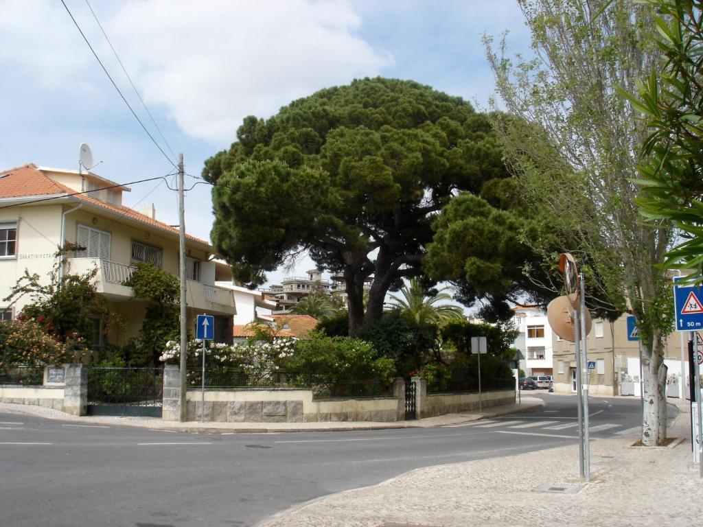 Casa Shanti Niketan Estoril Bagian luar foto
