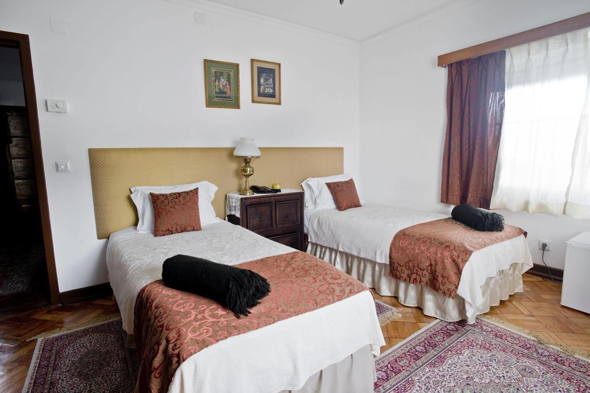 Casa Shanti Niketan Estoril Bagian luar foto