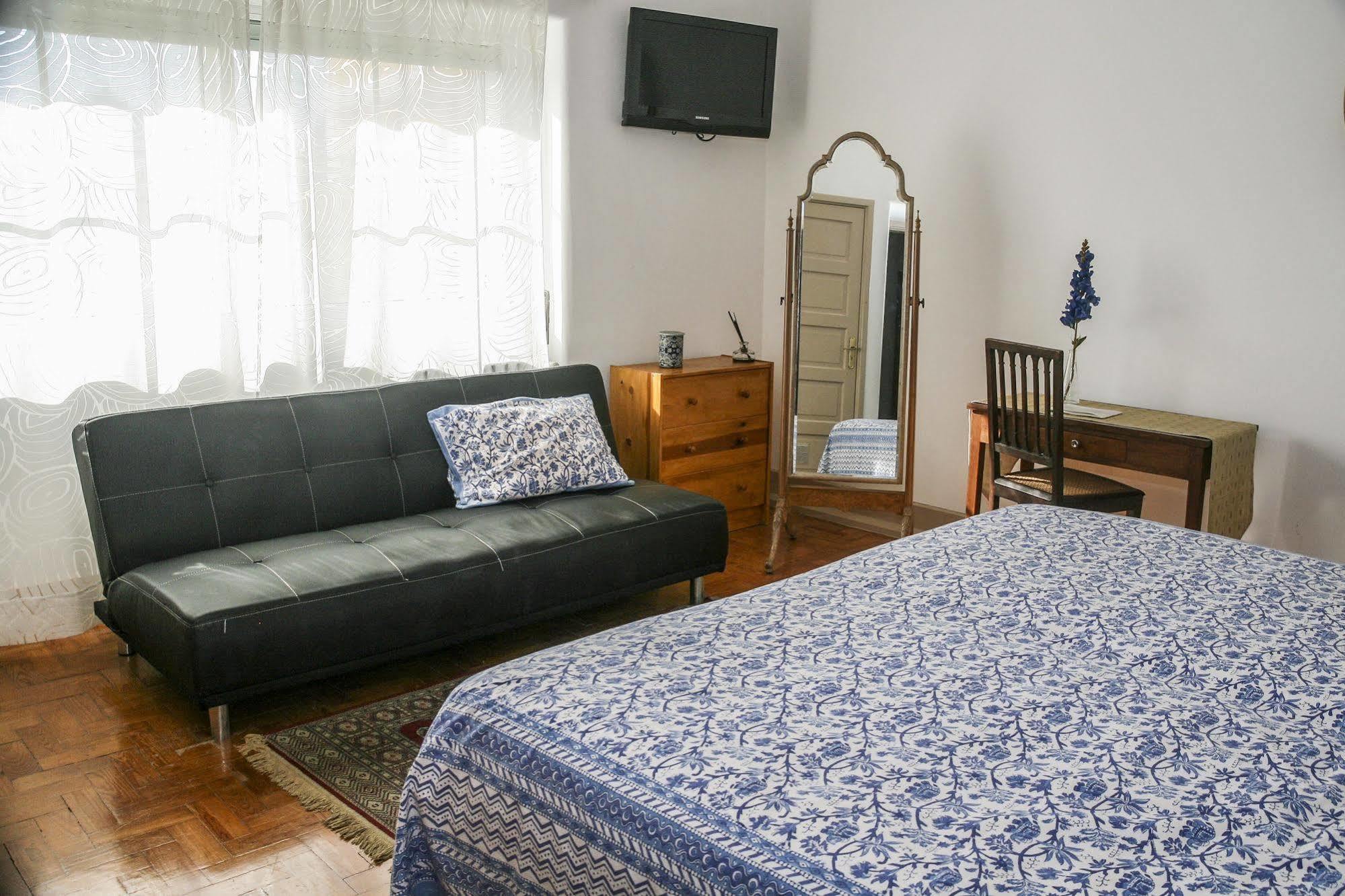Casa Shanti Niketan Estoril Bagian luar foto