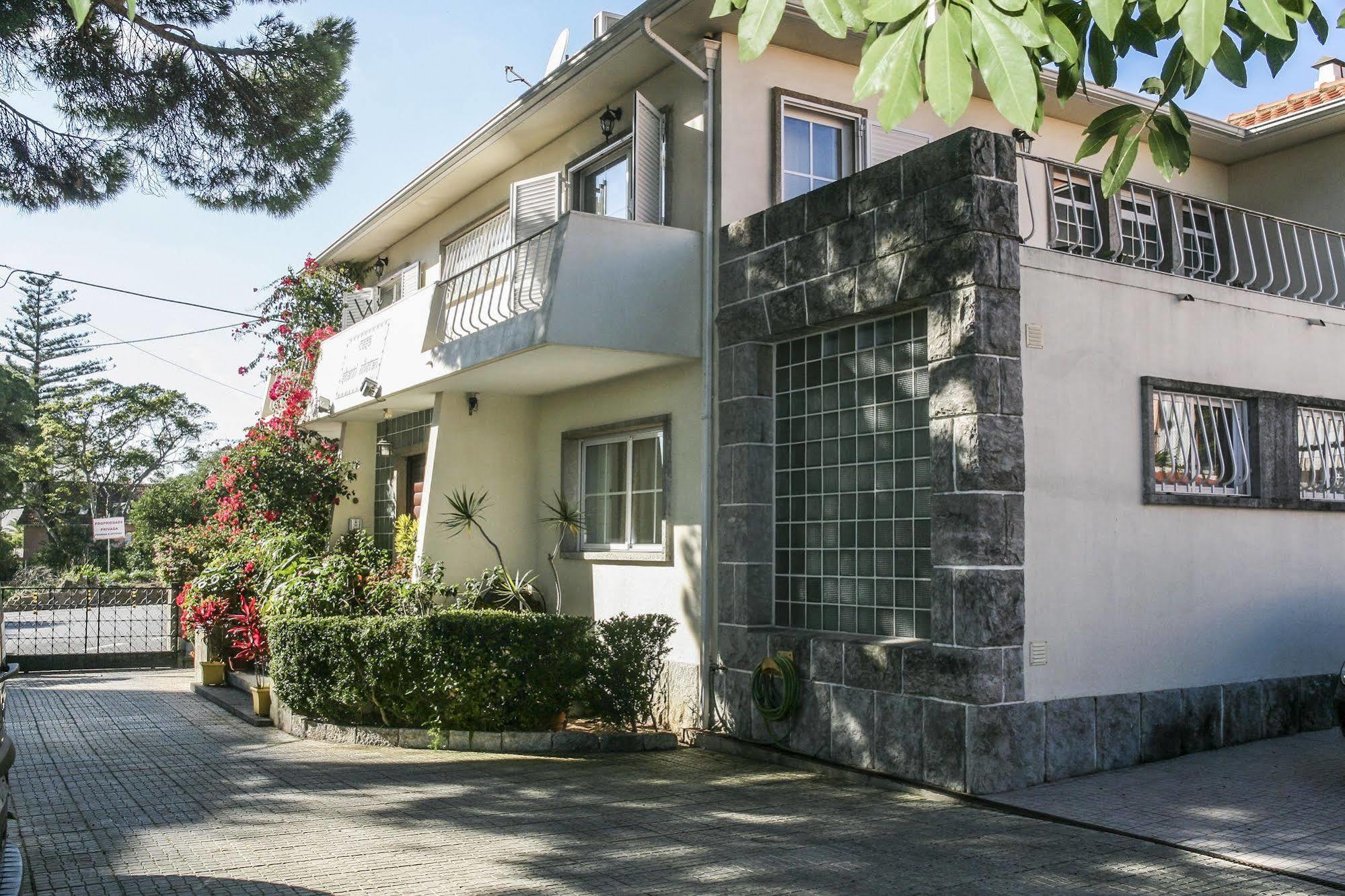 Casa Shanti Niketan Estoril Bagian luar foto